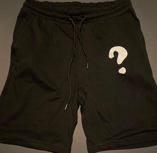 Guess who ? Shorts